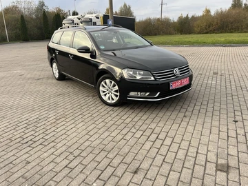 Авто Volkswagen Passat Variant 2012 № 8174969