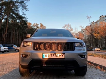 Авто Jeep Grand Cherokee 2017 № 8175132