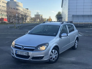 Авто Opel Astra 2004 № 8175237