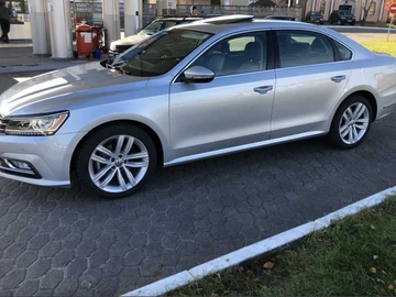 Авто Volkswagen Passat Sedan 2018 № 8175258