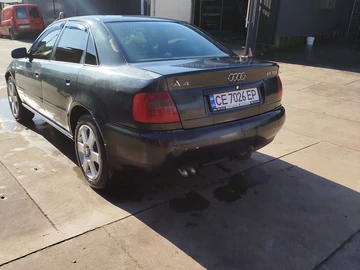 Авто Audi A4 1996 № 8175301