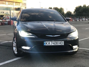 Авто Chrysler 200 2016 № 8175307