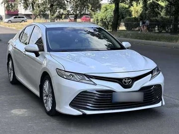Авто Toyota Camry 2018 № 8175481