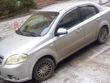 Авто Chevrolet Aveo 2007 № 8175580