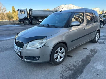 Авто Skoda Roomster 2008 № 8175932