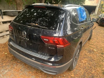 Авто Volkswagen Tiguan 2024 № 8175995