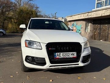 Авто Audi Q5 2015 № 8176201