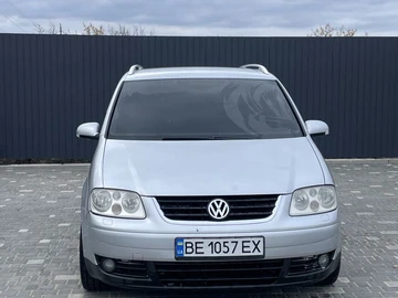Авто Volkswagen Touran 2004 № 8176205