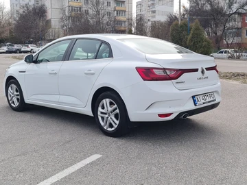 Авто Renault Megane 2020 № 8176225
