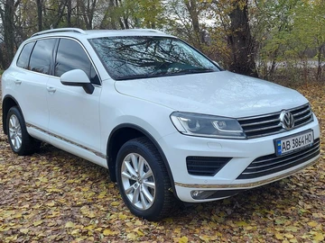 Авто Volkswagen Touareg 2017 № 8176270