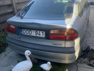 Авто Renault Laguna 2000 № 8176506