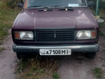 Авто ВАЗ 2107 1995 № 8176803