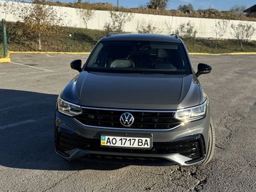 Авто Volkswagen Tiguan 2021 № 8177068