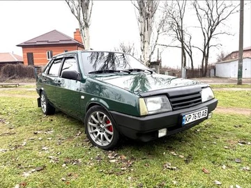 Авто ВАЗ 21099 1999 № 8177069