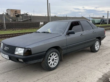 Авто Audi 100 1983 № 8177159