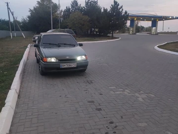Авто ВАЗ 2113 2006 № 8177196