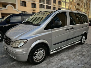 Авто Mercedes V Серия 2005 № 8177216