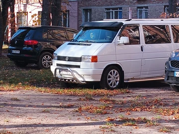 Авто Volkswagen Caravelle 1995 № 8177246