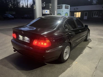 Авто BMW 3 Серия 2003 № 8177251