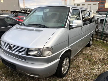 Авто Volkswagen Transporter 2002 № 8177358