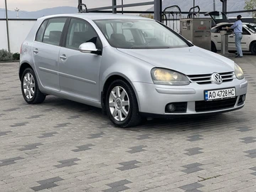 Авто Volkswagen Golf 2005 № 8177450