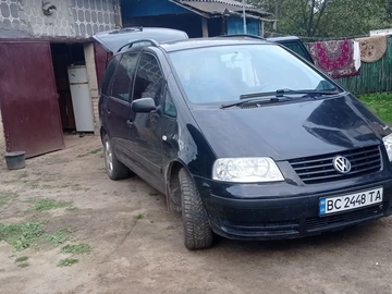 Авто Volkswagen Sharan 2001 № 8177462