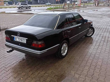Авто Mercedes E Серия 1994 № 8177536