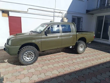 Авто Mitsubishi L 200 2004 № 8177913