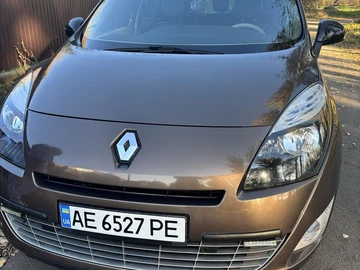 Авто Renault Grand Scenic 2011 № 8177980