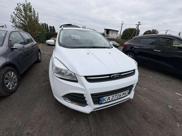 Авто Ford Kuga 2013 № 8177982