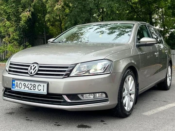 Авто Volkswagen Passat Sedan 2013 № 8177995