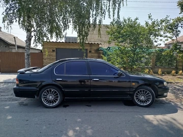 Авто Nissan Maxima 1997 № 8178051