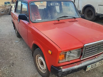 Авто ВАЗ 2107 1993 № 8178140