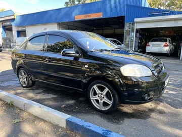 Авто Chevrolet Aveo 2008 № 8178190