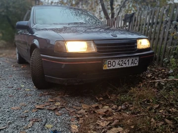 Авто Opel Vectra 1990 № 8178314