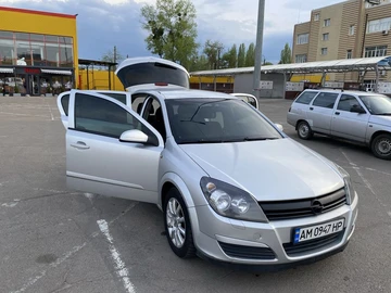 Авто Opel Astra 2004 № 8178322