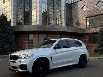 Авто BMW X5 2016 № 8178473
