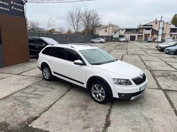 Авто Skoda Octavia Scout 2015 № 8178476