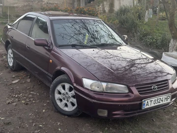 Авто Toyota Camry 1996 № 8178618