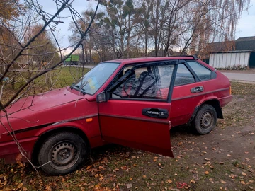Авто ВАЗ 2109 1993 № 8178626