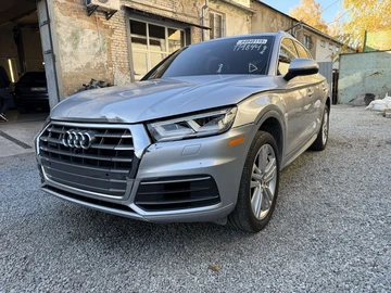 Авто Audi Q5 2018 № 8178697