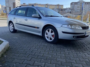 Авто Renault Laguna 2003 № 8178835