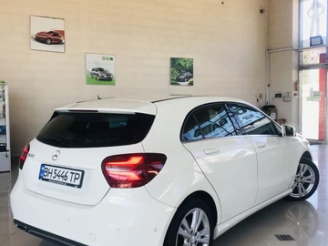 Авто Mercedes A Серия 2016 № 8179011