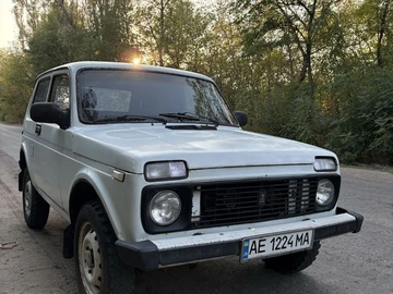 Авто ВАЗ 21213 1995 № 8179012
