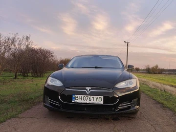 Авто Tesla Model S 2013 № 8179017