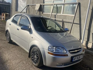 Авто Chevrolet Aveo 2005 № 8179024