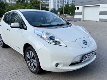 Авто Nissan Leaf 2013 № 8179092