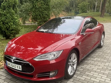 Авто Tesla Model S 2016 № 8179310