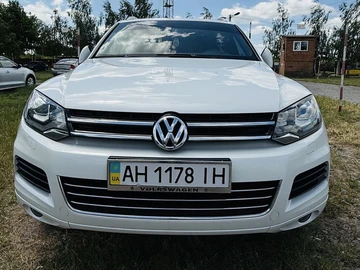 Авто Volkswagen Touareg 2013 № 8179359
