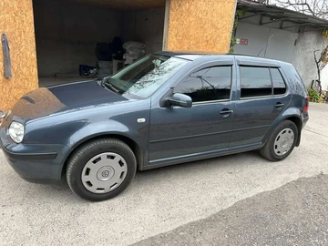 Авто Volkswagen Golf 2001 № 8179723